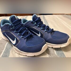 CLEARANCE!! Nike Women’s Flex Trainer Running Shoes